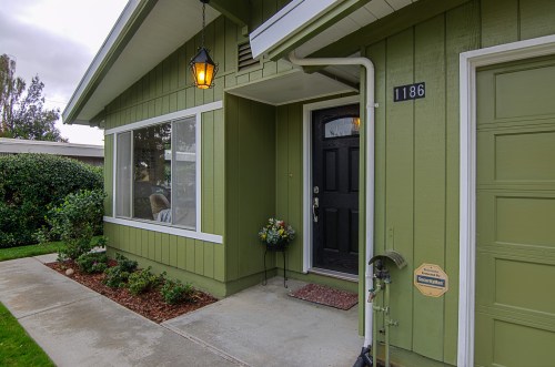 003_welcome-to-1186-prescott-ave